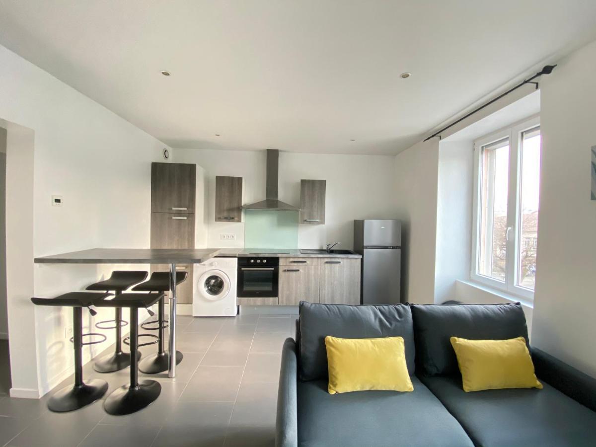 Apartamento Très beau T2 42m2 lumineux, moderne et rénové avec Fibre Belfort Exterior foto